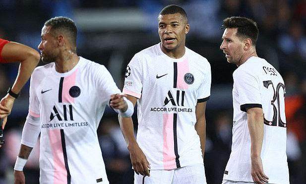 1631780602735094086.jpg 47976115-0-image-a-101_1631747108571.jpg